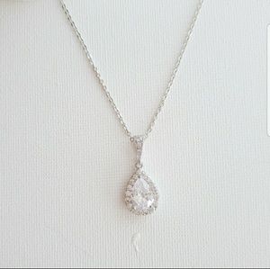 Crystal teardrop pendant